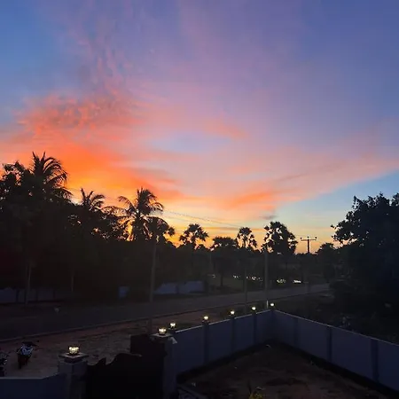 Sunset Chalet Mullaittivu Exterior photo
