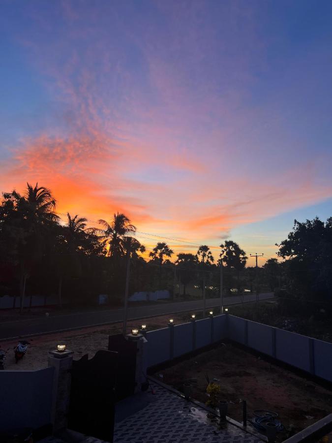 Holiday home Sunset Mullaittivu